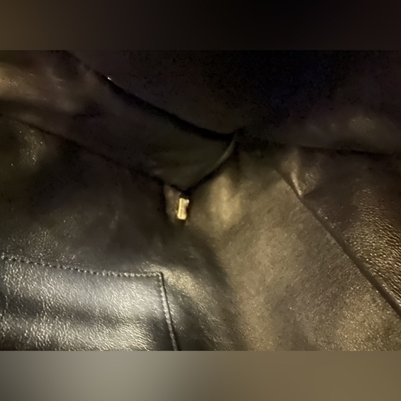 Chanel 2 way shoulder Bag authentic. - Picture 3 of 7